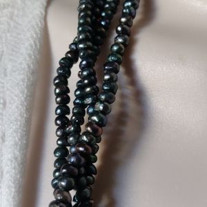 4strand peacock gray pearls.(#188)